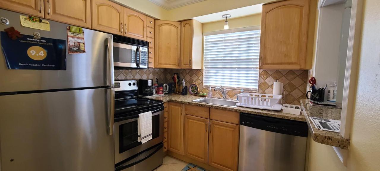 Ferienwohnung Beach Vacation Get-Away St. Pete Beach Exterior foto