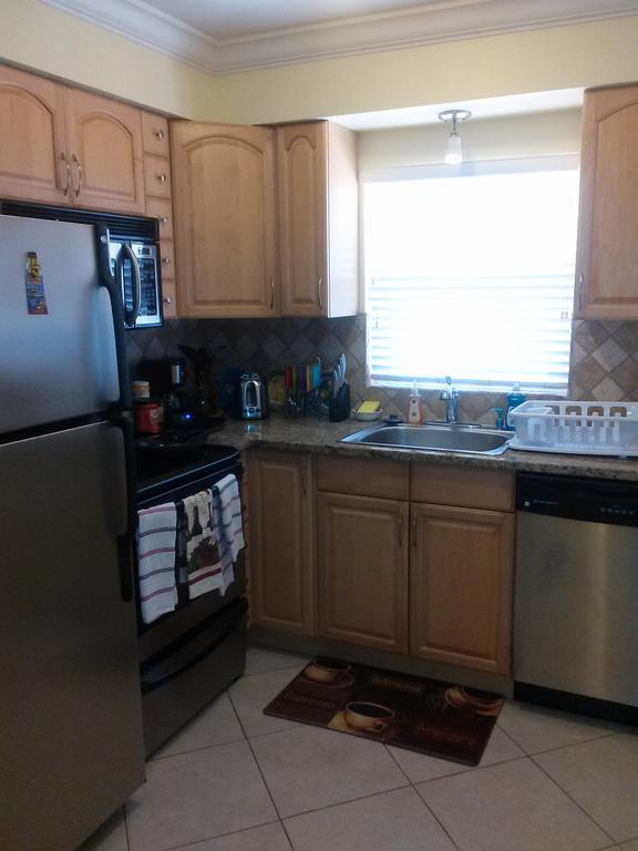 Ferienwohnung Beach Vacation Get-Away St. Pete Beach Zimmer foto